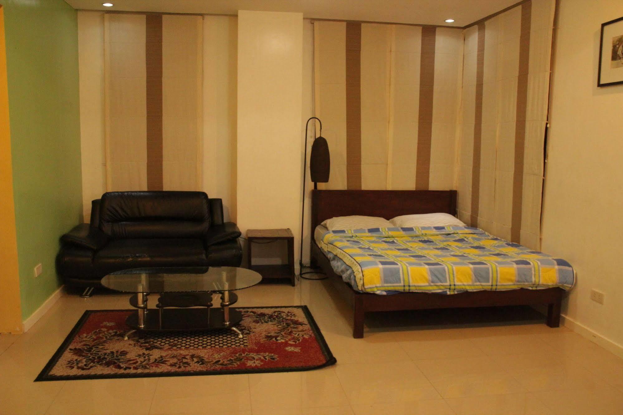 Elyseah Condotel Angeles Dış mekan fotoğraf
