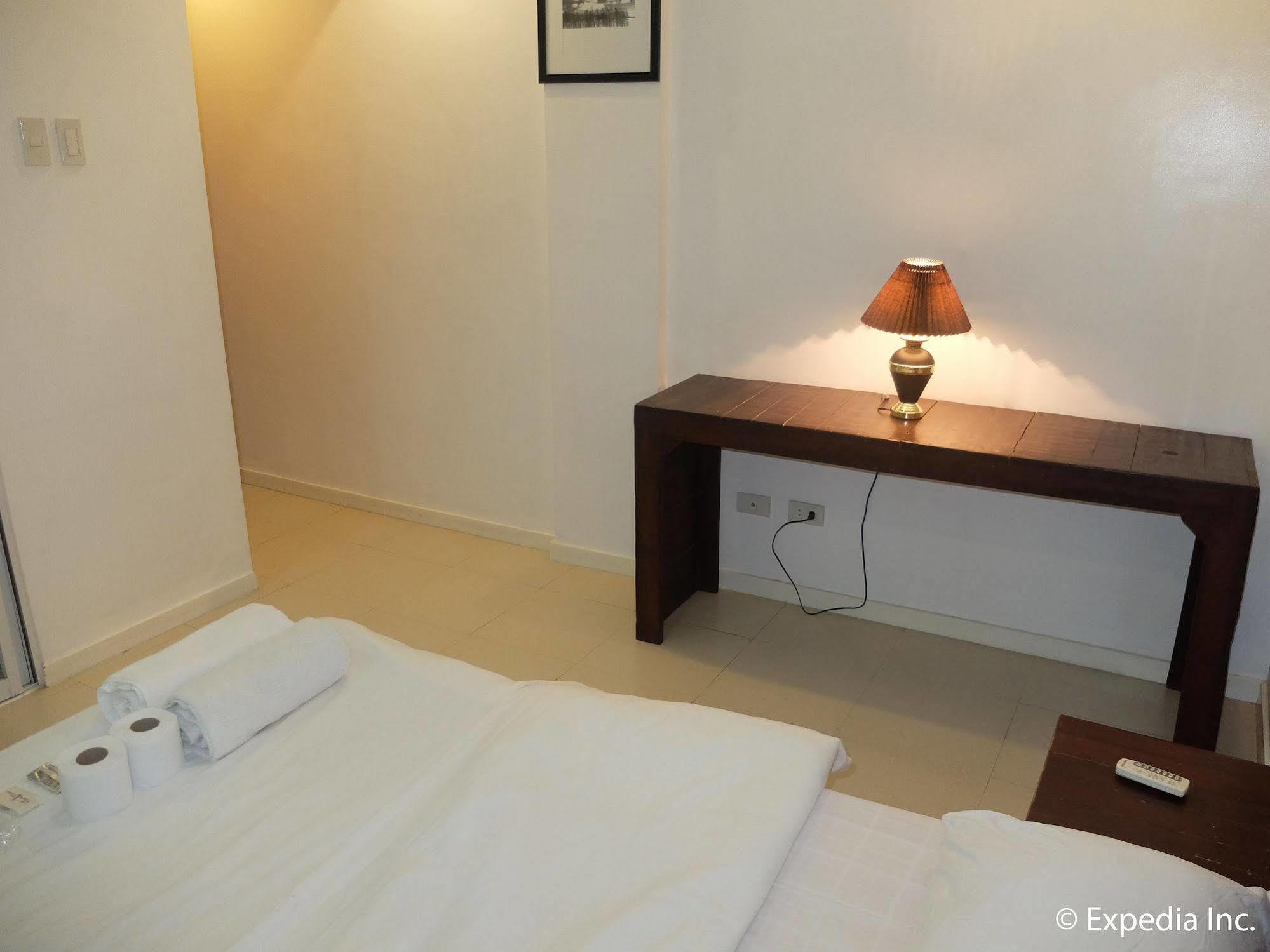 Elyseah Condotel Angeles Dış mekan fotoğraf