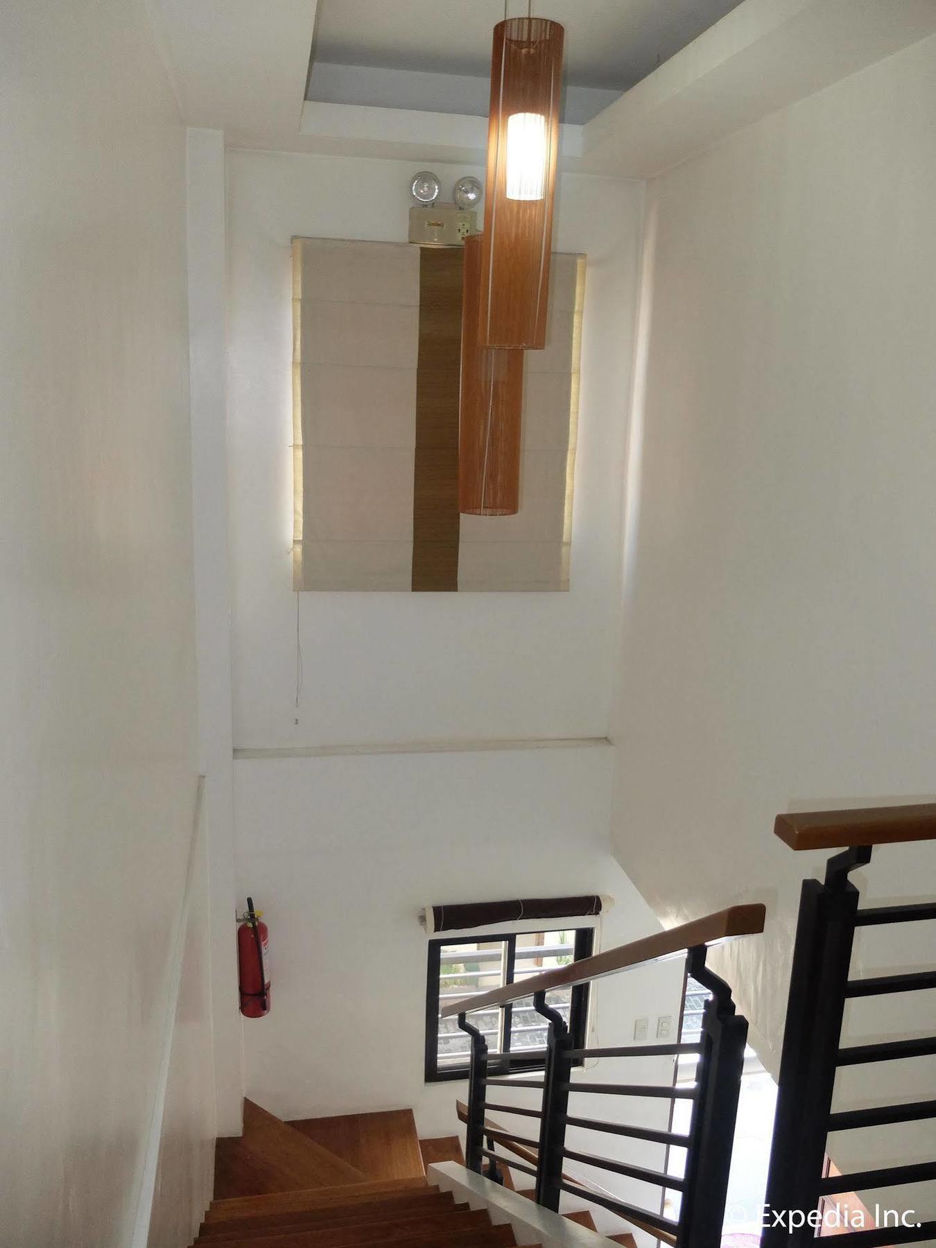 Elyseah Condotel Angeles Dış mekan fotoğraf