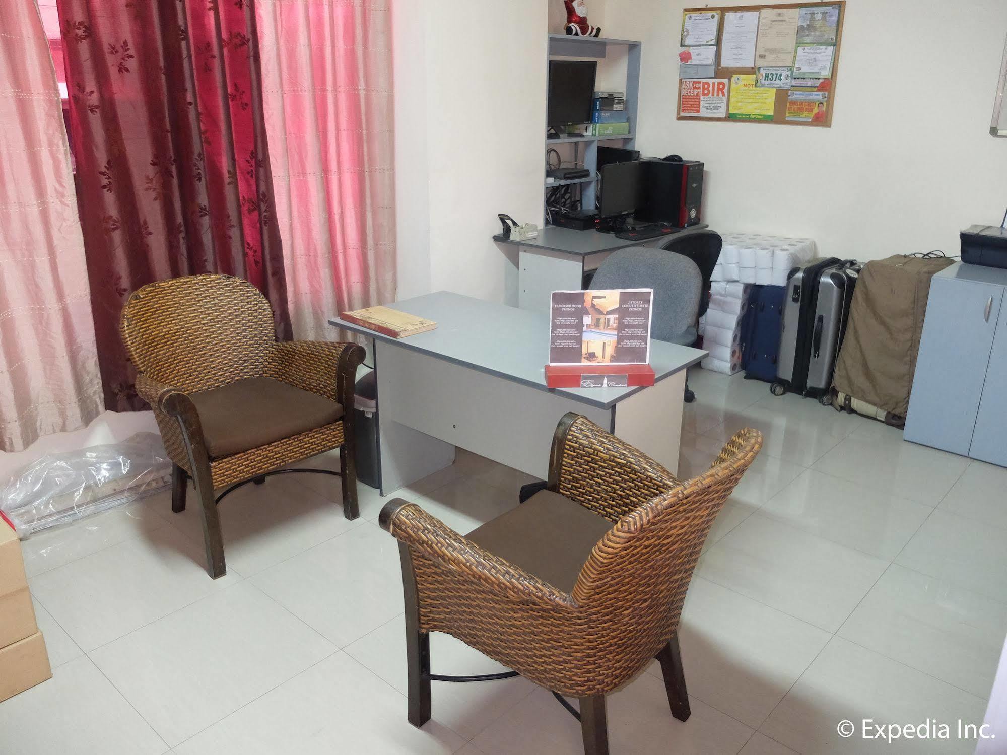 Elyseah Condotel Angeles Dış mekan fotoğraf