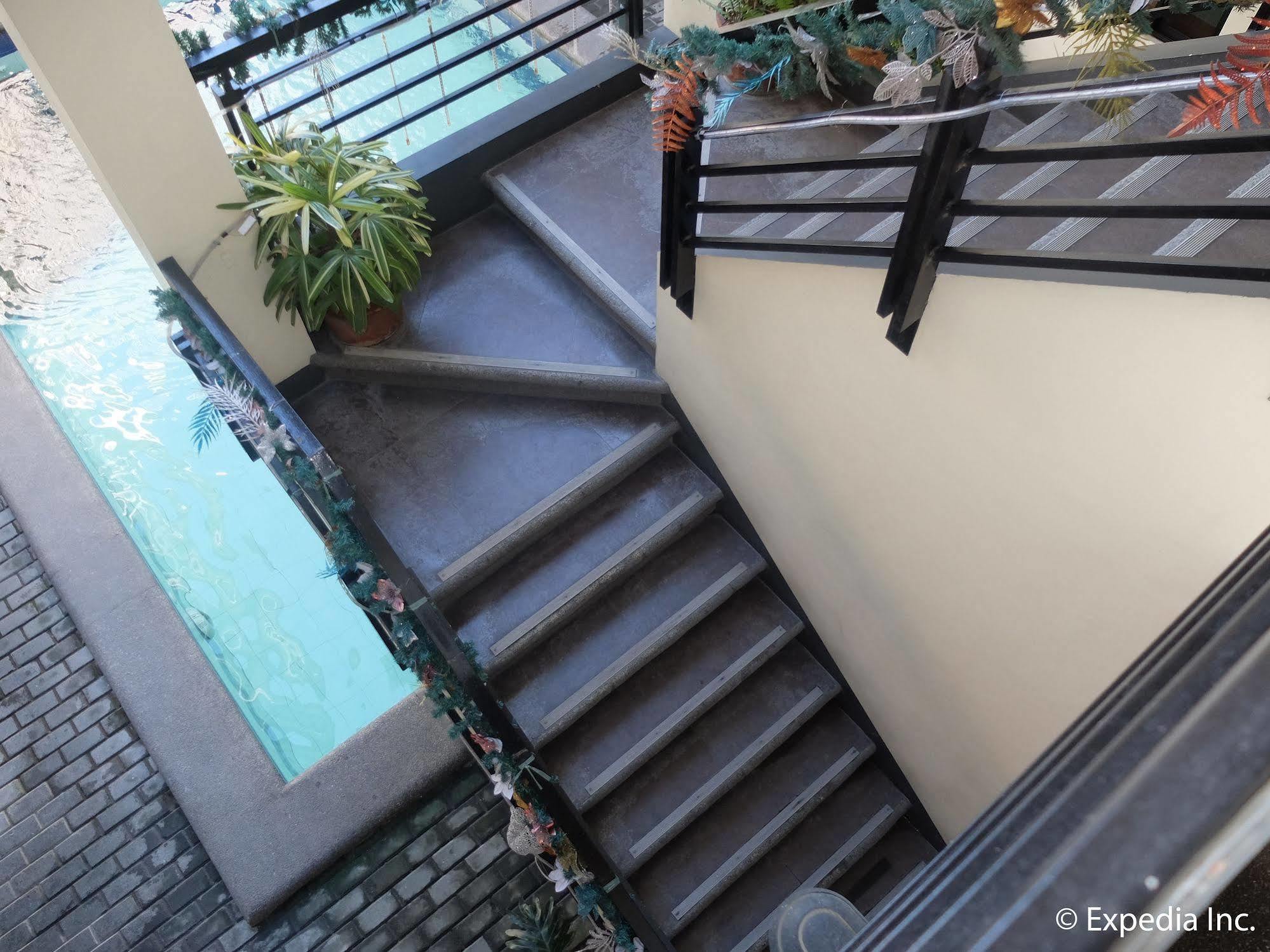 Elyseah Condotel Angeles Dış mekan fotoğraf