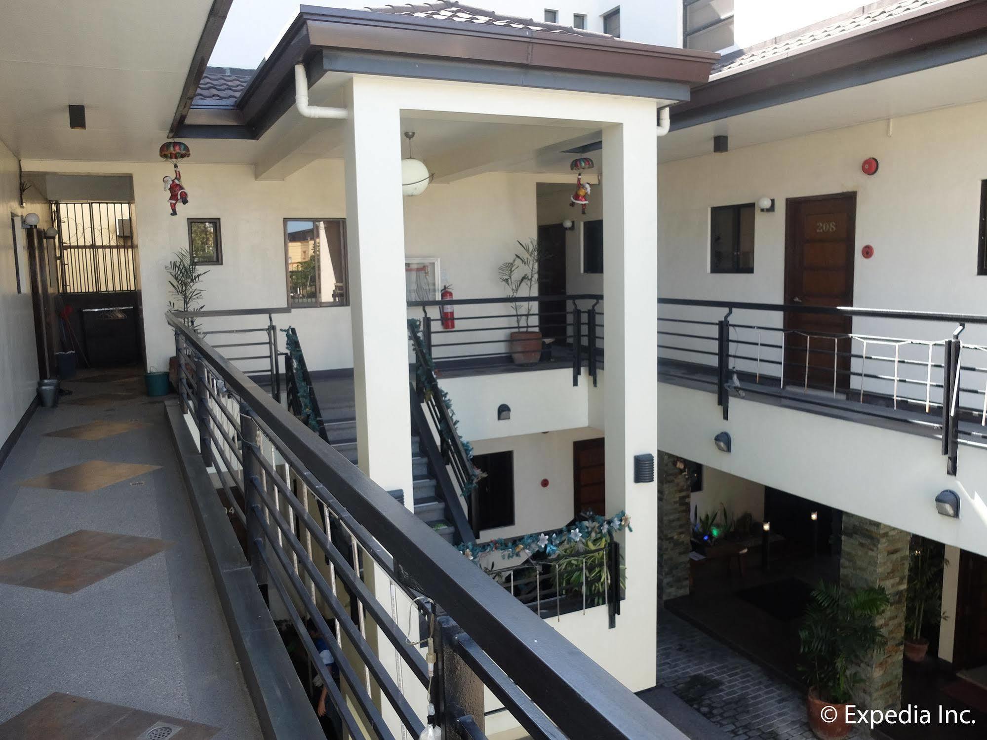 Elyseah Condotel Angeles Dış mekan fotoğraf