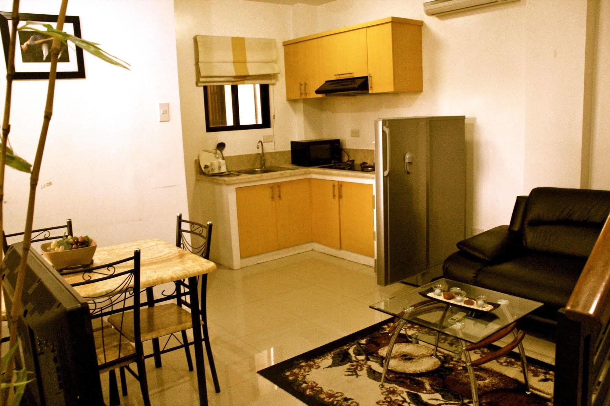 Elyseah Condotel Angeles Dış mekan fotoğraf